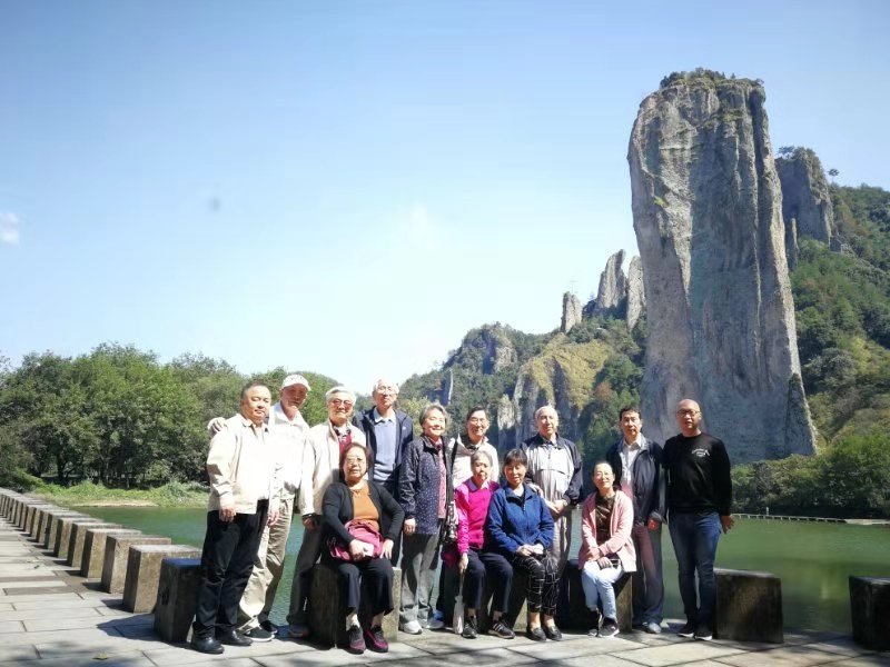 1539566147905011155.jpg 1539566147905011155.jpg