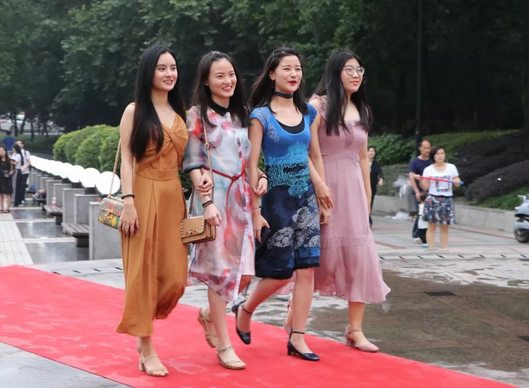 1529923937585054620.jpeg 1529923937585054620.jpeg