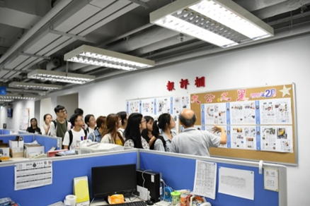 1532681056962023495.png blob.png